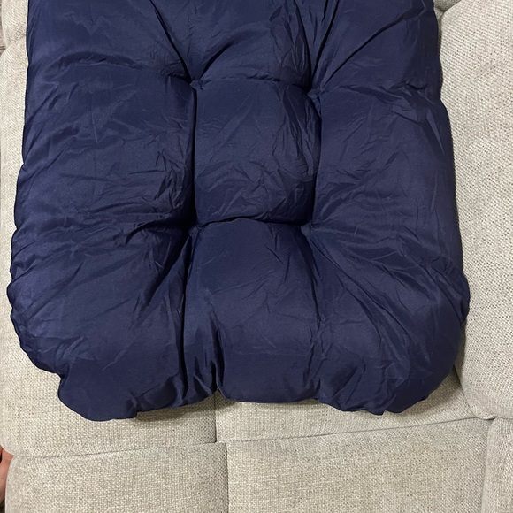 New Indoor Outdoor Tufted Seat Cushions for Patio Furniture - Picture 3 of 5